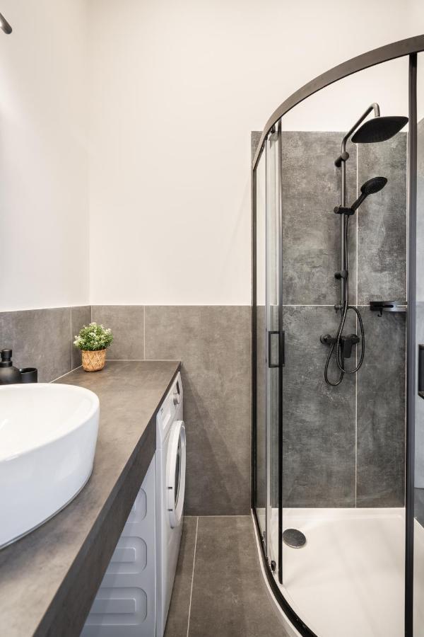 A62 - Akacfa Street Central Residence - Best Location By Bqa Budapeste Exterior foto